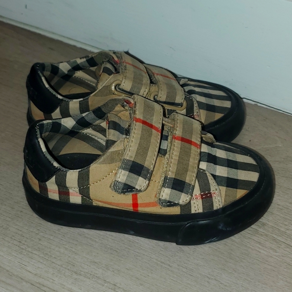 COPY - Burberry sneaker toddler